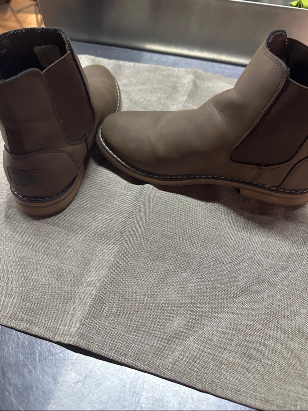 Pre-Loved Kids Brown Dr. Scholls with Elastic Side Panels